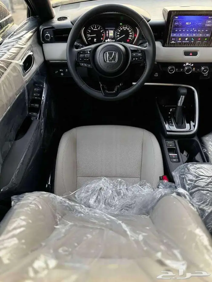 هوندا HR-V نص فل موديل 2024 كاش او اقساط 7
