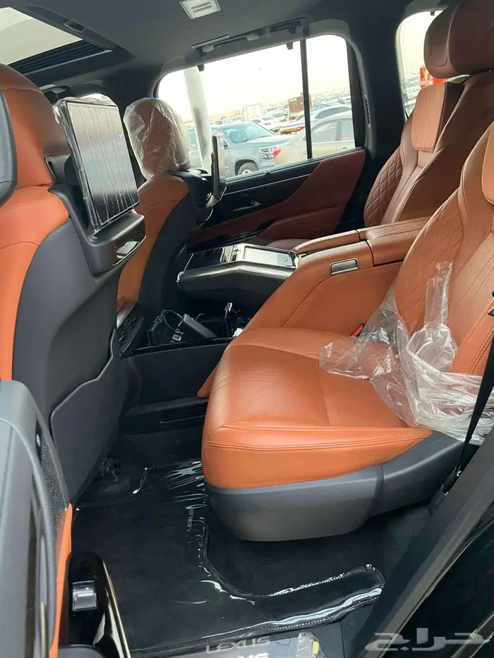 لكزس LX-600 VIP سعودي 2023 بلاك ادشن 18