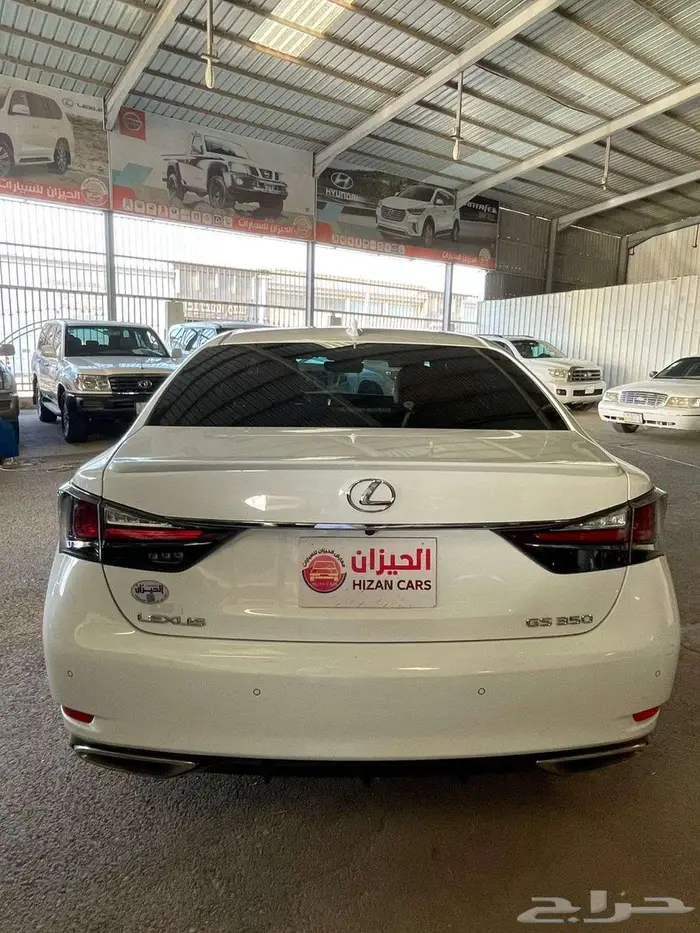 لكزس GS 15