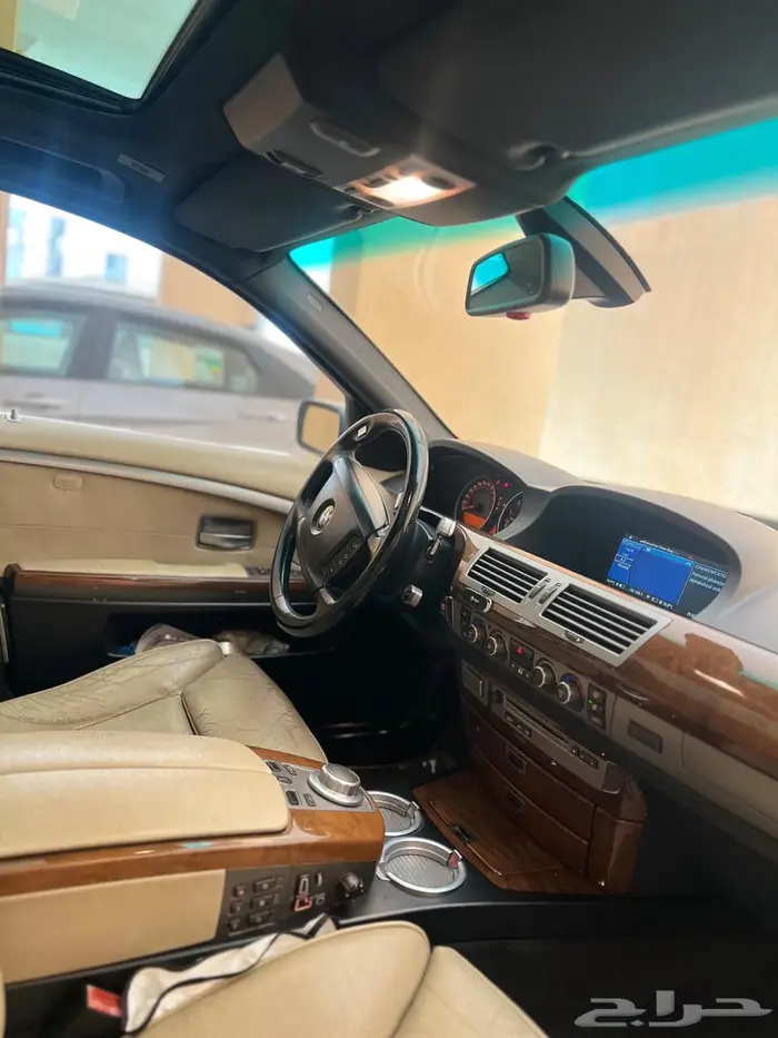 للبيع BMW فئه 750li فل كامل 4