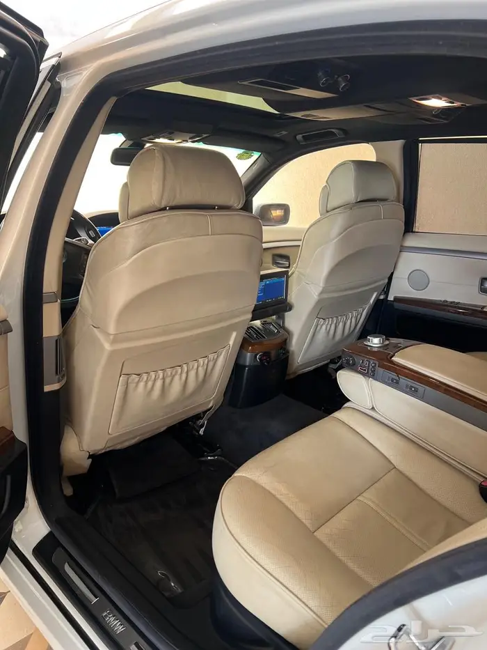 للبيع BMW فئه 750li فل كامل 8