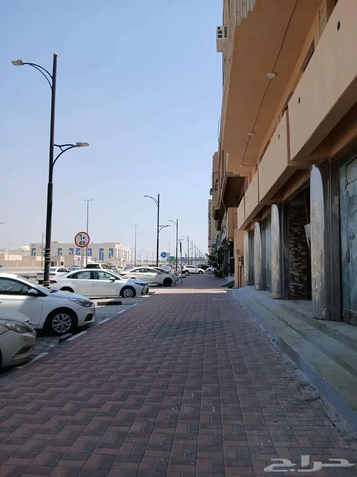 محلات تجارية وغرف عزاب للايجار حى الروضة الدمام 2