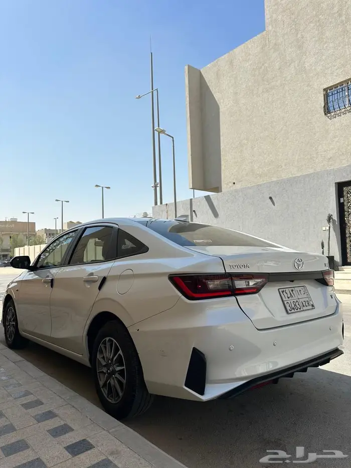 تويوتا يارس 2024 6