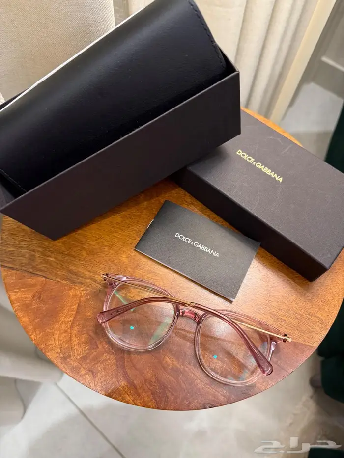 للبيع نظارة ماركة Dolce   Gabbana أصلية 100 0