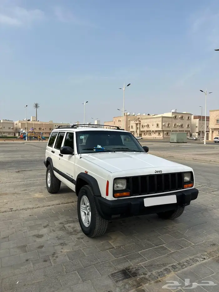 جيب شيروكي موديل 2001 0