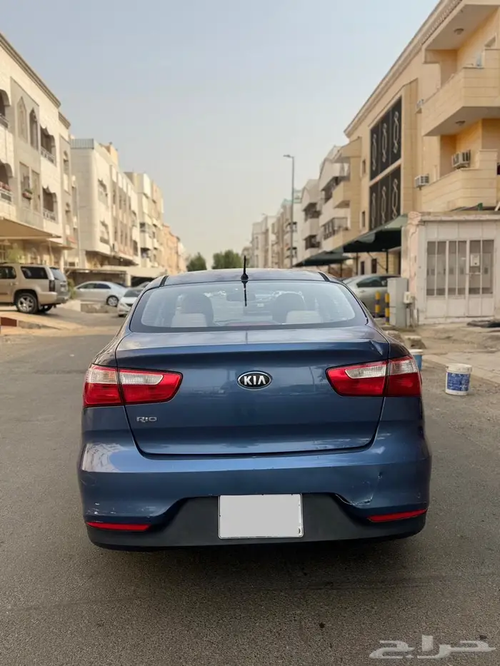 Kia Rio 2016 Model in excellent condition 2
