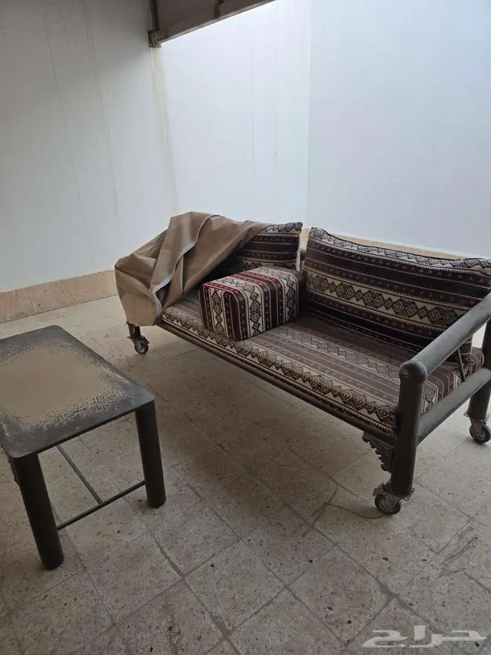 مركاز جلسة خارجية كراسي حديد مع كفرات وأغطية 0