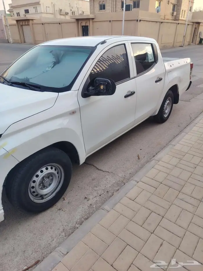 ميتسوبيشي حوض للايجار الشهري 2