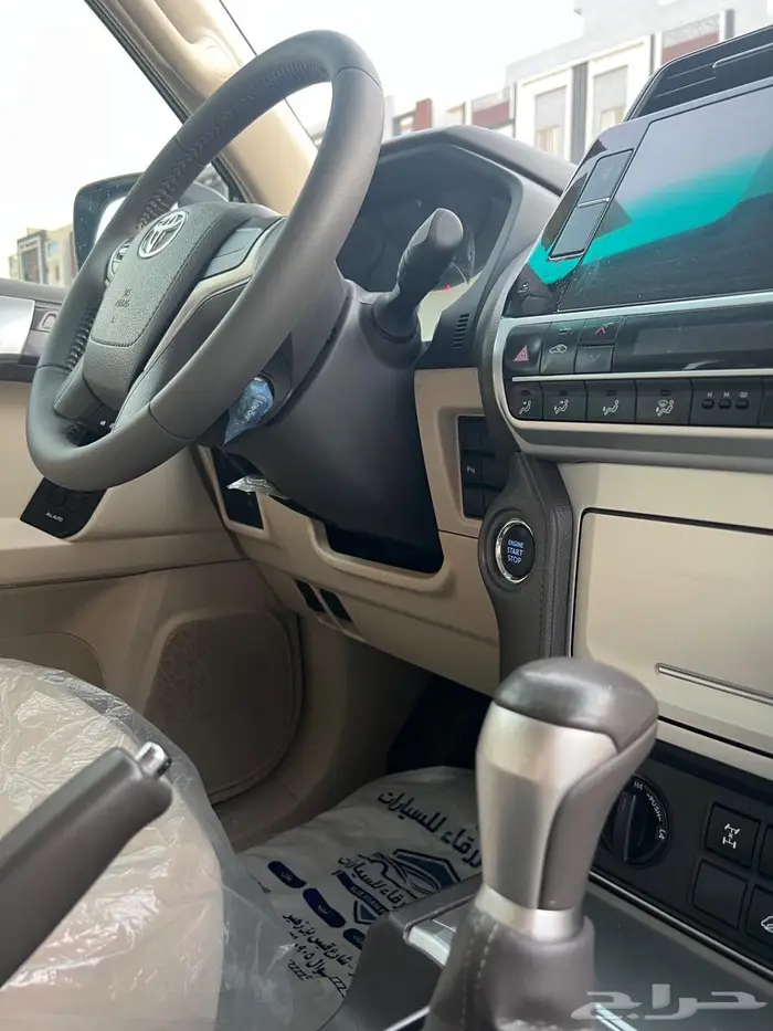 برادو 2022 6سلندر 10