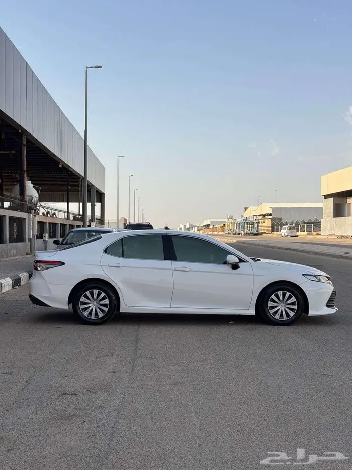 تويوتا كامري 2019 استاندر 4