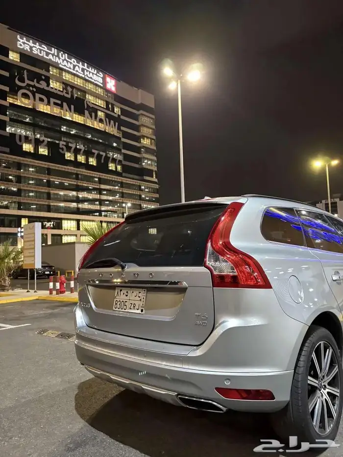 Volvo XC60 2014 مخزن ماشي قليل 1