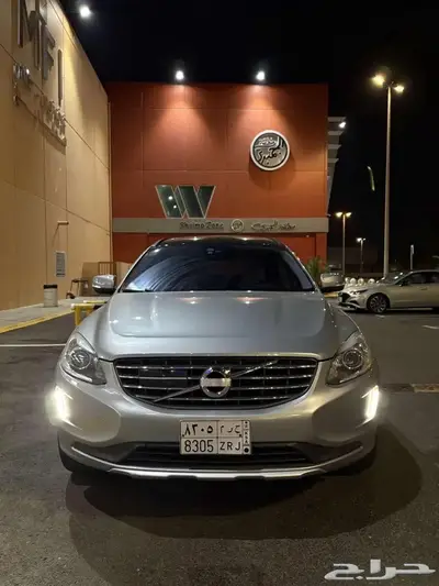 Volvo XC60 2014 مخزن ماشي قليل index