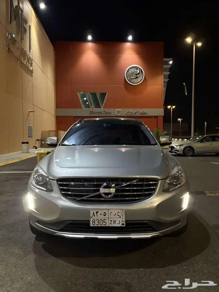 Volvo XC60 2014 مخزن ماشي قليل 3