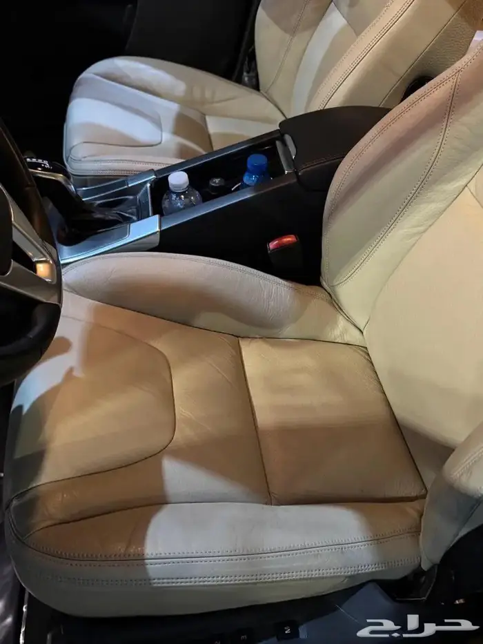 Volvo XC60 2014 مخزن ماشي قليل 4