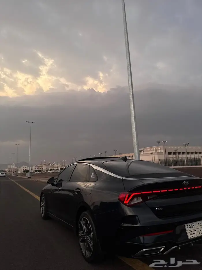 سيارةK5 10