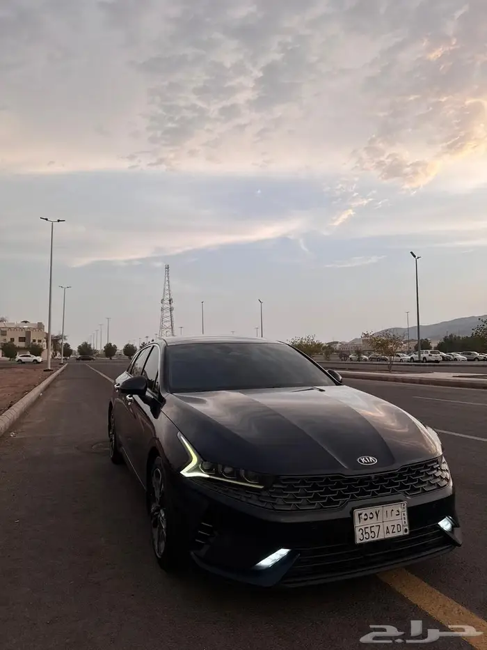 سيارةK5 6