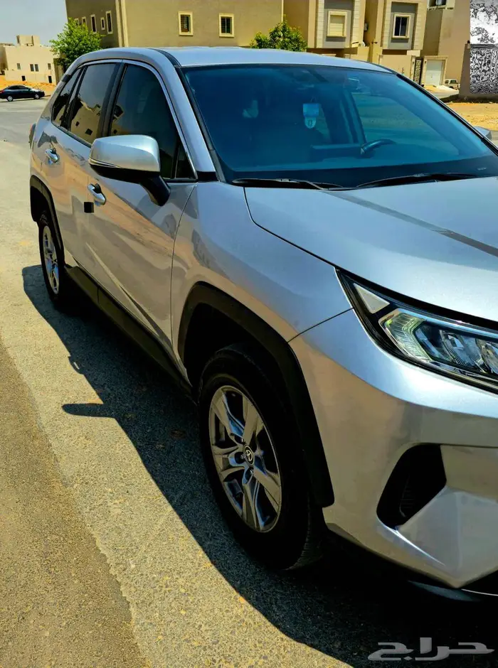 تويوتا راف4 2025 فئة LE 3