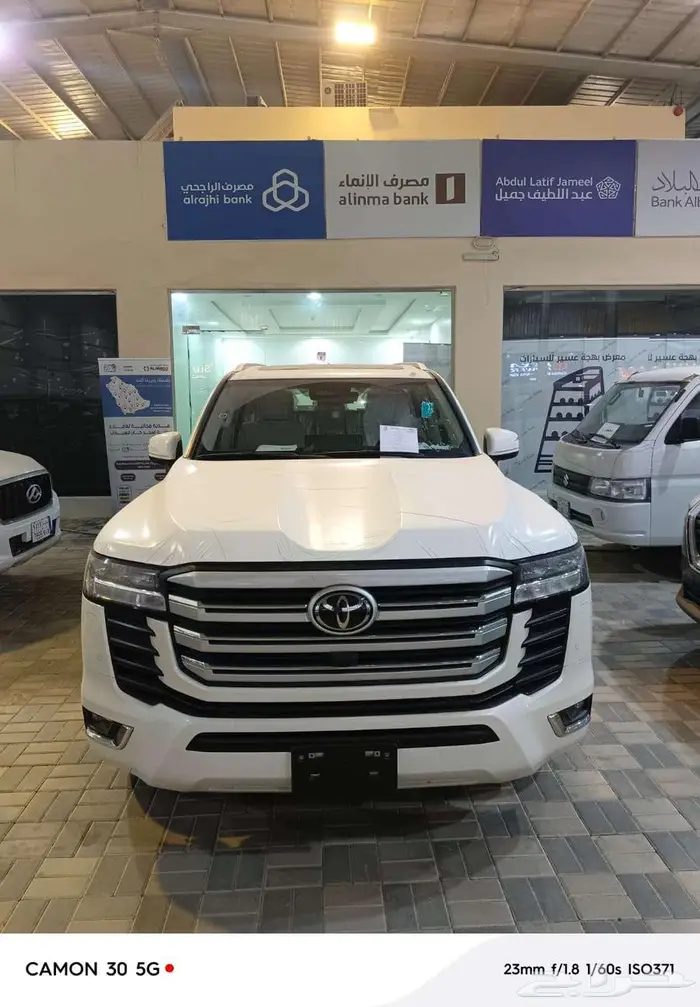لاند كروزر رقم 4 بنزين سعودي  تقسيط جميع البنوك 0