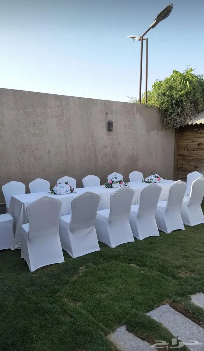 طاولة عشاء للايجار 4