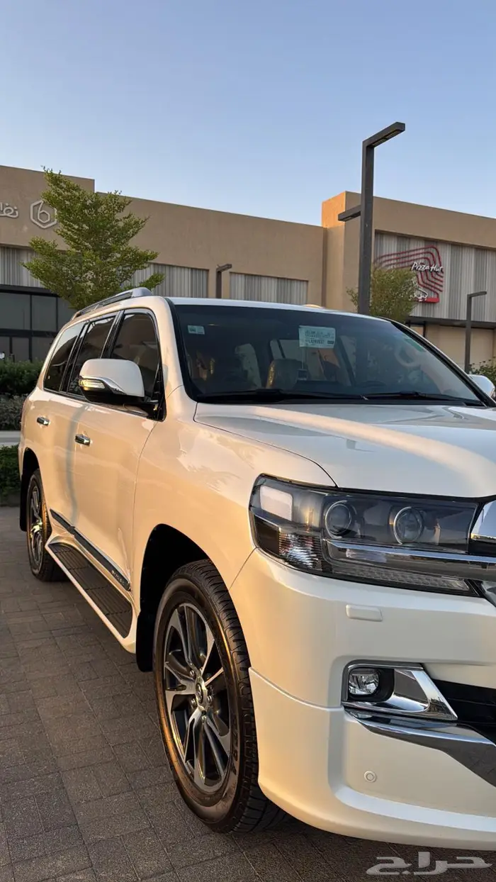 جيب GXR 2020 فل كامل ممشى 9 الاف سعودي 12