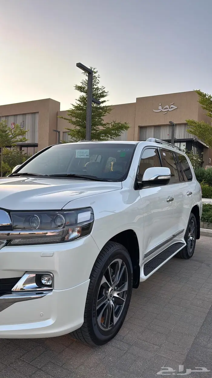 جيب GXR 2020 فل كامل ممشى 9 الاف سعودي 7