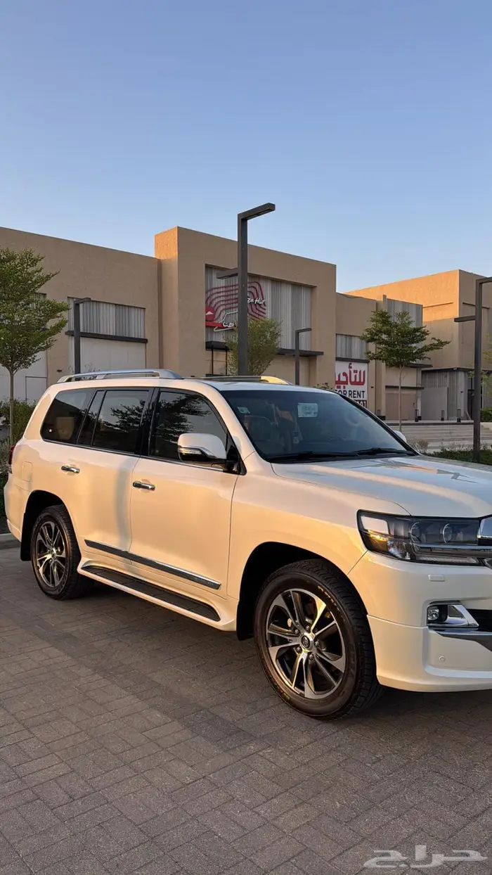 جيب GXR 2020 فل كامل ممشى 9 الاف سعودي 14