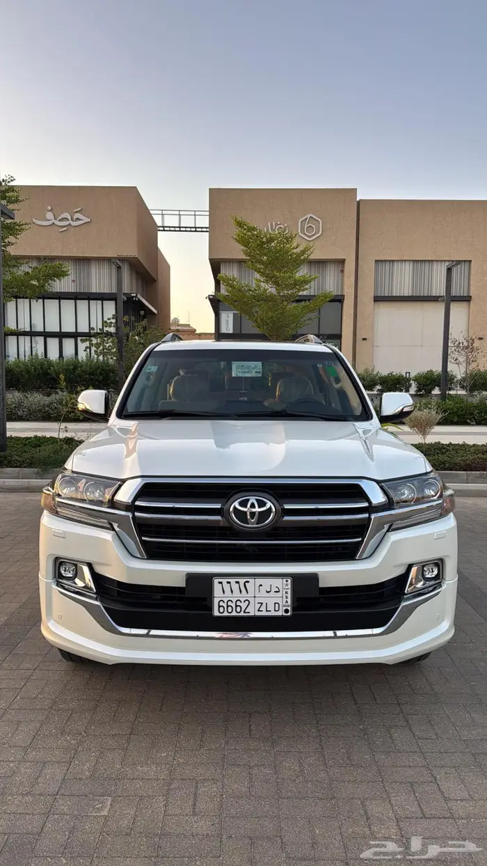 جيب GXR 2020 فل كامل ممشى 9 الاف سعودي 0