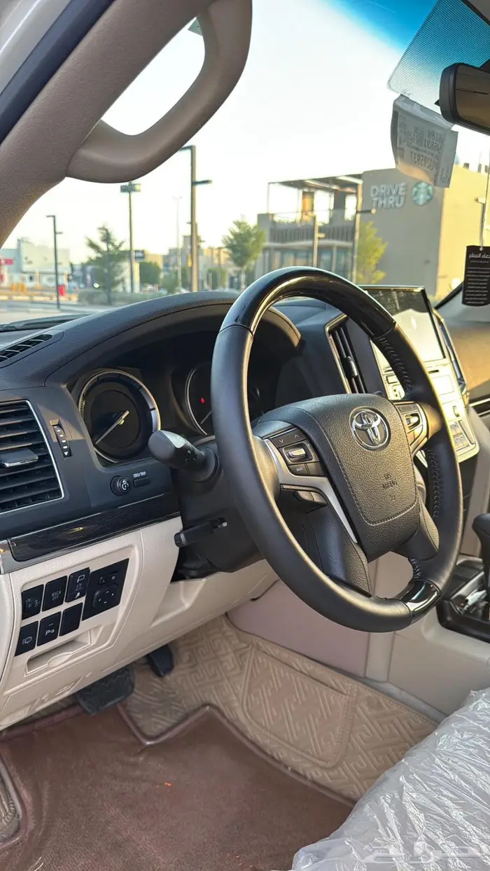 جيب GXR 2020 فل كامل ممشى 9 الاف سعودي 55