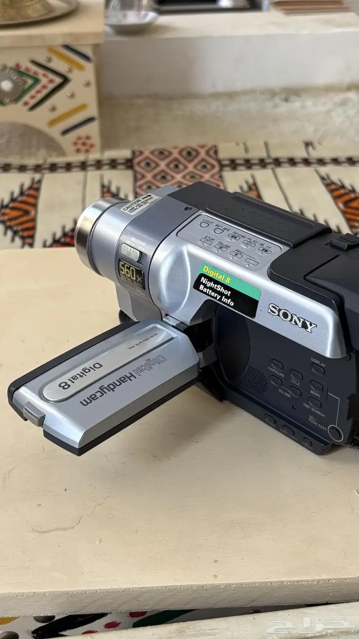 تم البيع   كاميرا سوني ديجيتال Digital8 18