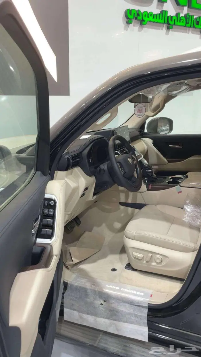 تويوتا لاندكروزرGXR L4 2025بنزين باقل سعرللكاش والاقصاد 5