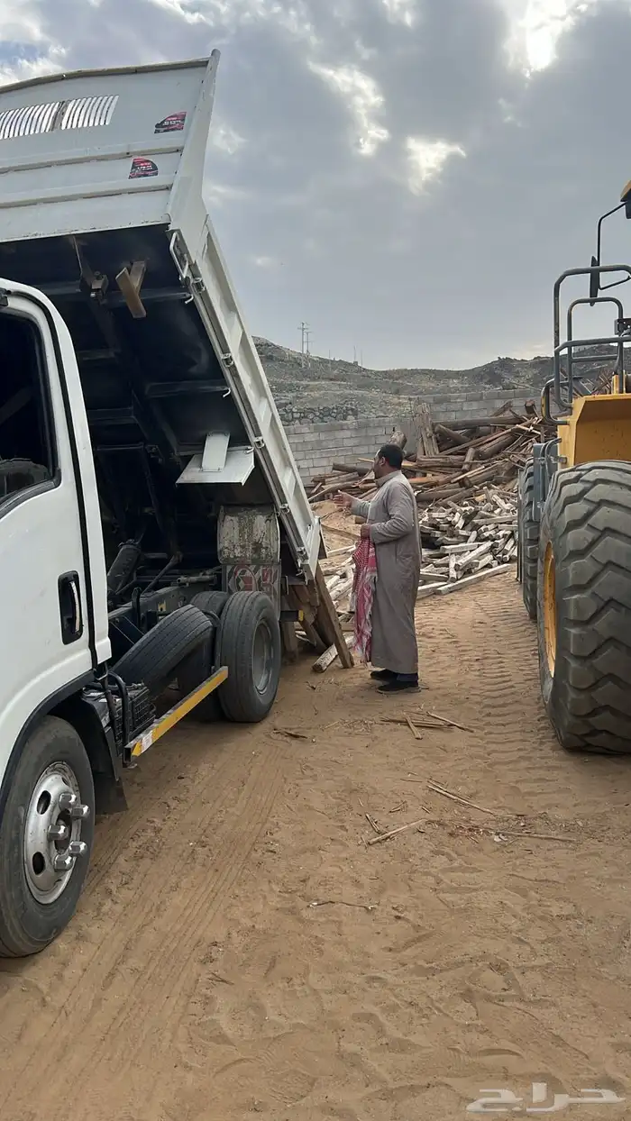 نشتري الخشب المستعمل بالوزن 28