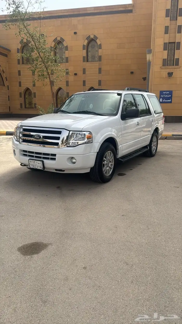 Expedition فورد توكيلات الجزيرة مخزن ماشي قليل 25