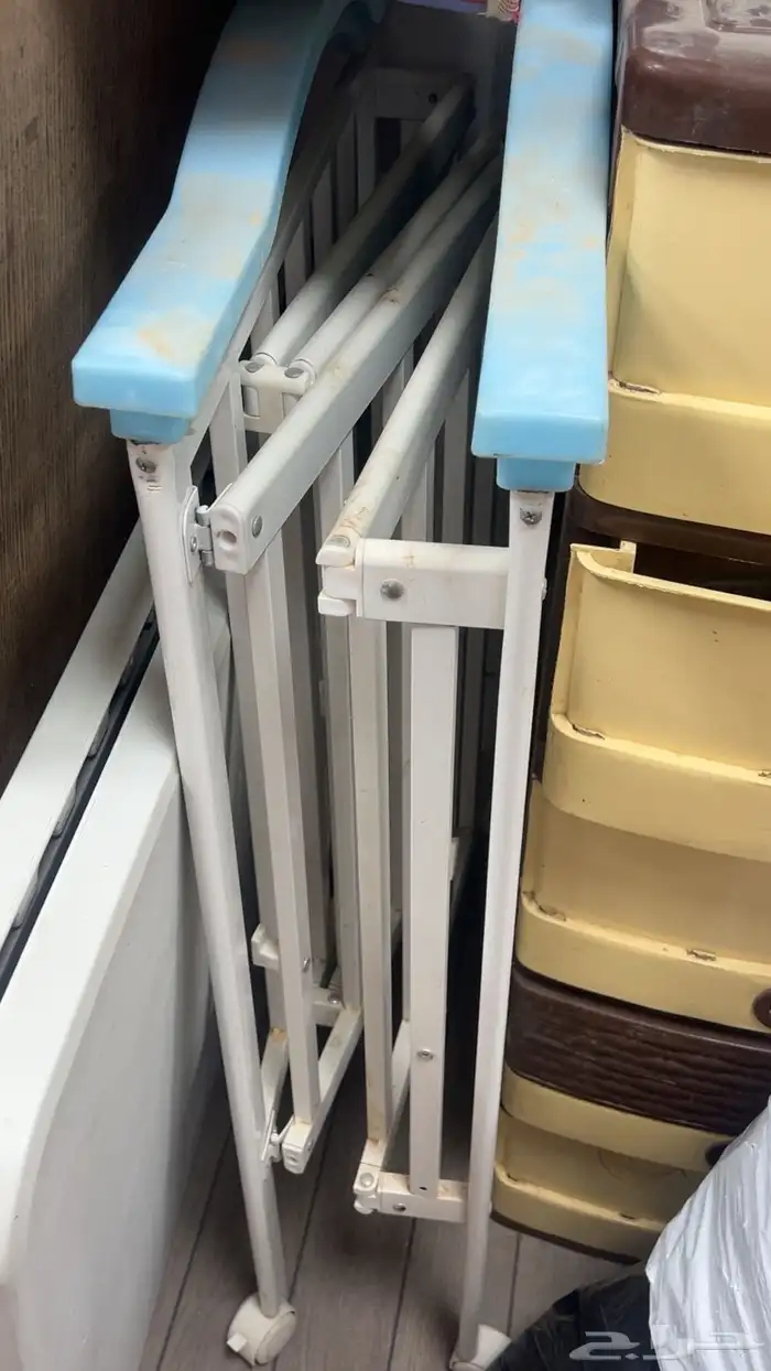 اغراض اطفال جديده وكم غرض مستخدم نضيف جدا 0