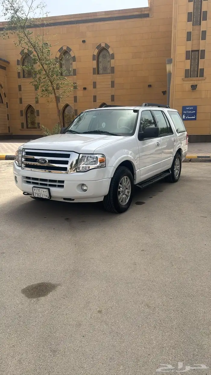 Expedition فورد توكيلات الجزيرة مخزن ماشي قليل 24
