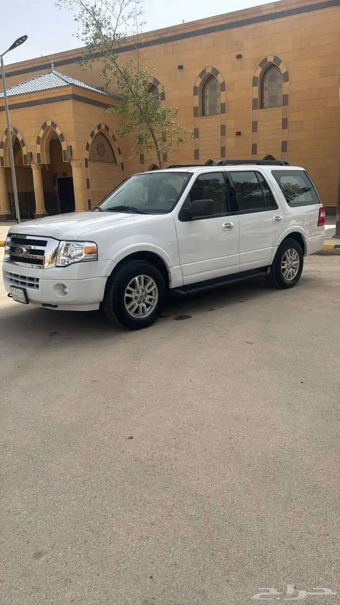 Expedition فورد توكيلات الجزيرة مخزن ماشي قليل 22