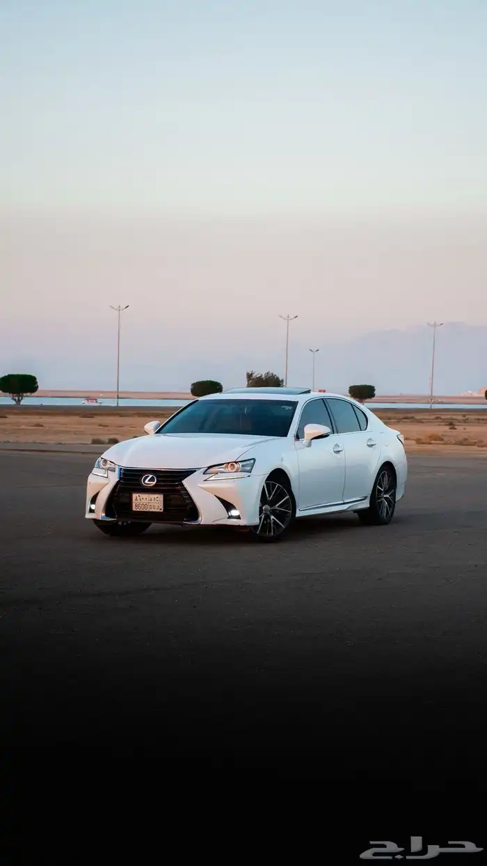 لكزس GS200T 2016 8