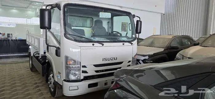 ايسزوز دينا 5 طن لدى احدث السيارات 0