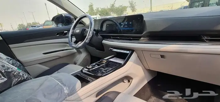 فورد تيريتوري تيتانيوم بلس موديل 2025 عرض خاص 12