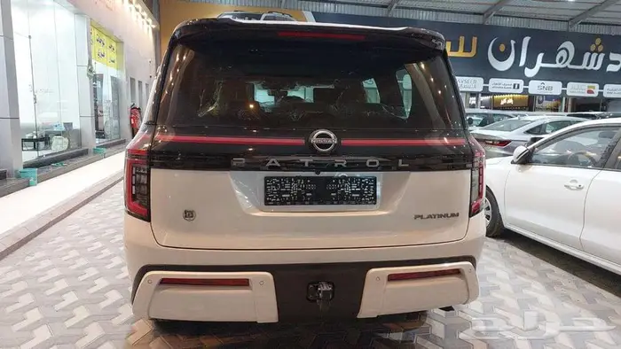 نيسان باترول بلاتينيوم 2026 خليجي داخلي احمر 18