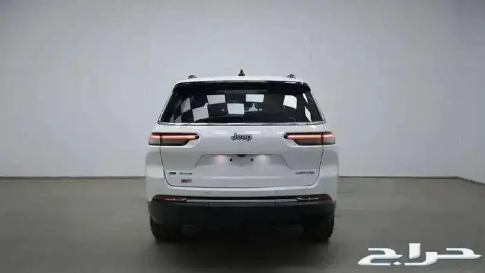 جراند شروكي جيب 7 راكب 2023 لمتيد 2