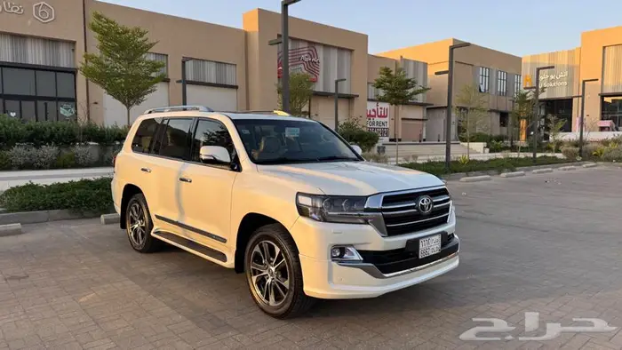 جيب GXR 2020 فل كامل ممشى 9 الاف سعودي 15