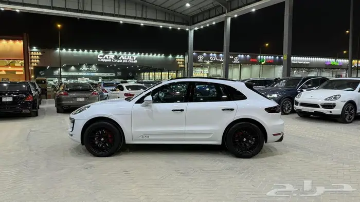 بورش ماكان GTS 2017 6