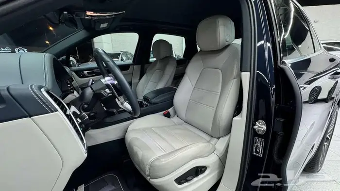2023بورش كايينPORSCHE CAYENNE 11