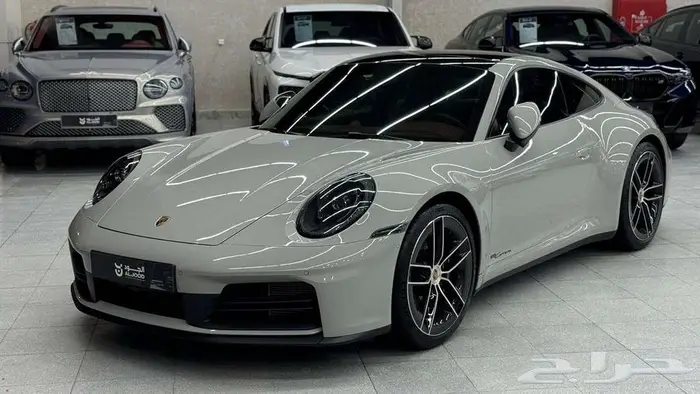 2025بورش كاريرا 911 PORSCHE Carrera 911 3