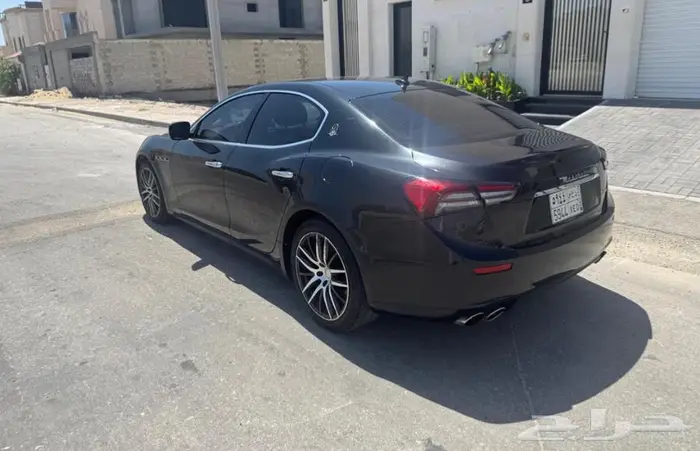 مازراتي جيبلي 10