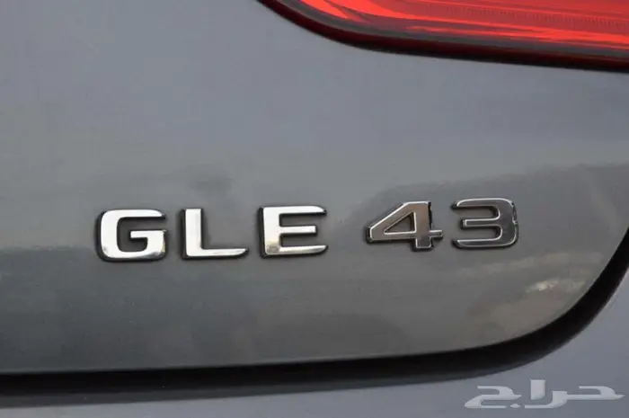 مرسيدس GLE 43 كوب موديل 2018 AMG بودي وكالة فاتورة ضريبية 14