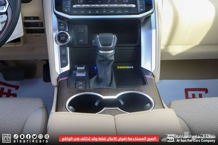 تويوتا لاند كروزر GXR S 2025 23