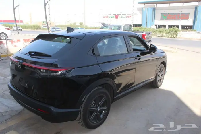 هوندا HR-V نص فل LX م2025 5