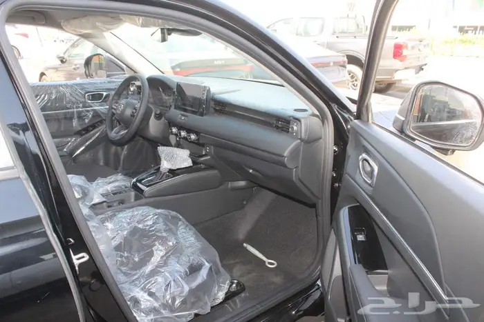 هوندا HR-V نص فل LX م2025 13