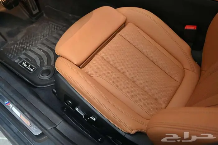 بي ام دبليو 320i M KIT 2025 وارد كوريا 12